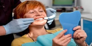 Implante de dentes na Costa Odontologia em Ipatinga